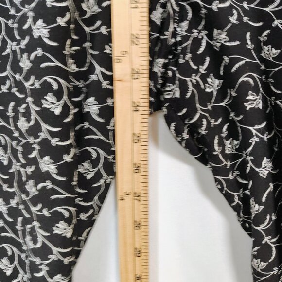 Express Women's Floral Jumpsuit - Picture 9 of 10